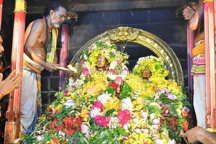 அருள்மிகு அண்ணாமலையார் திருக்கோயிலில் இன்று (30.05.2022) வைகாசிமாத  அமாவாசை முன்னிட்டு பெரிய நாயகருக்கு மகா ருத்ராபிஷேகம்!