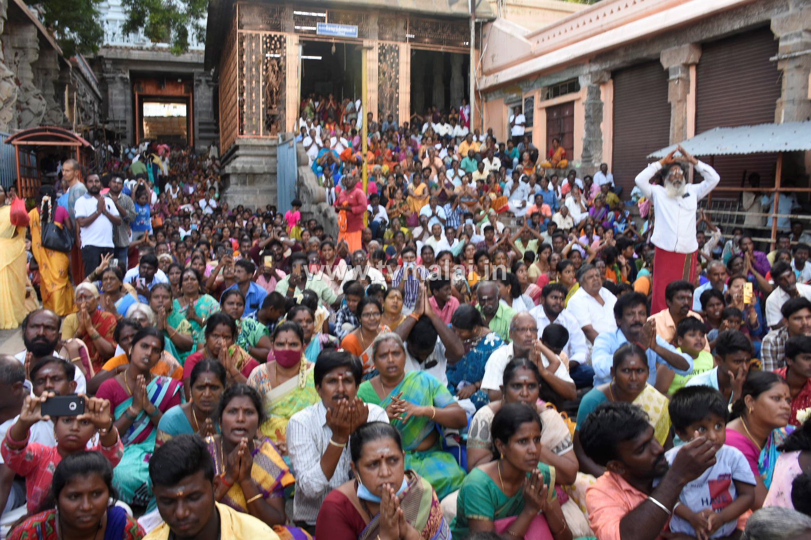 அருணாசலேஸ்வரர் கோவிலில் ஆனி மாத அமாவாசை பிரதோஷ விழா!