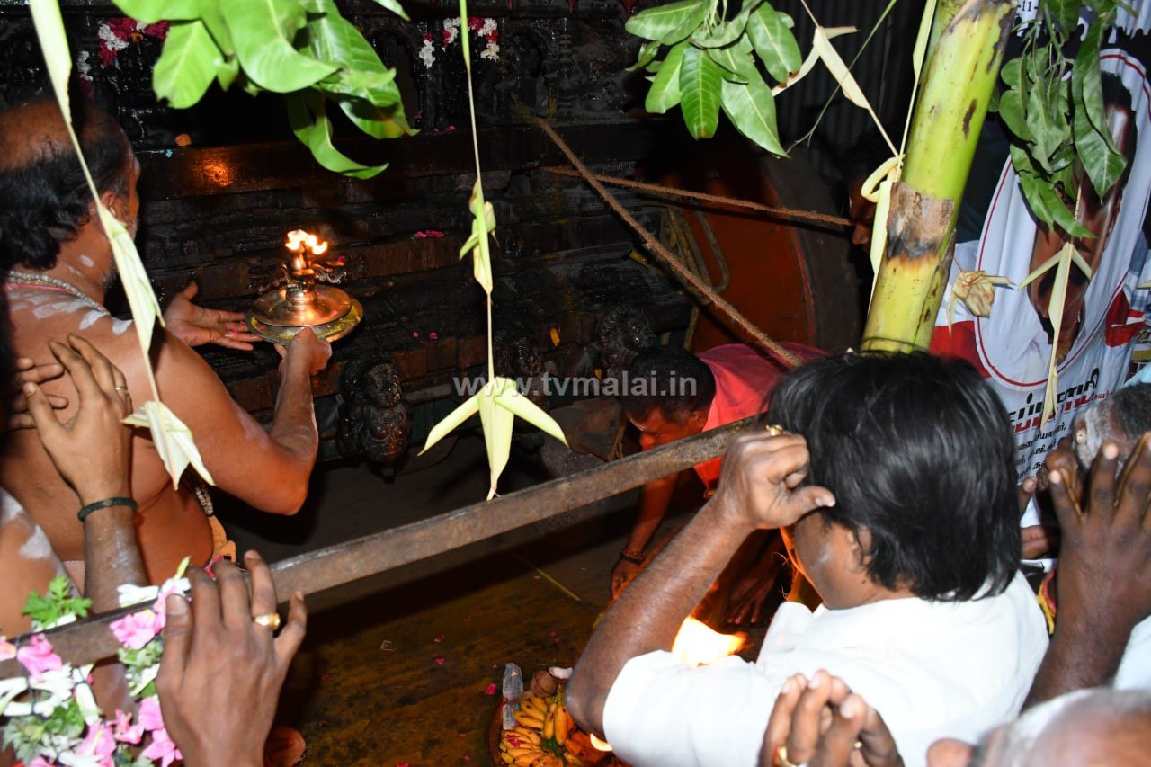 Preparations begin for Karthigai Deepam 2022 festival!