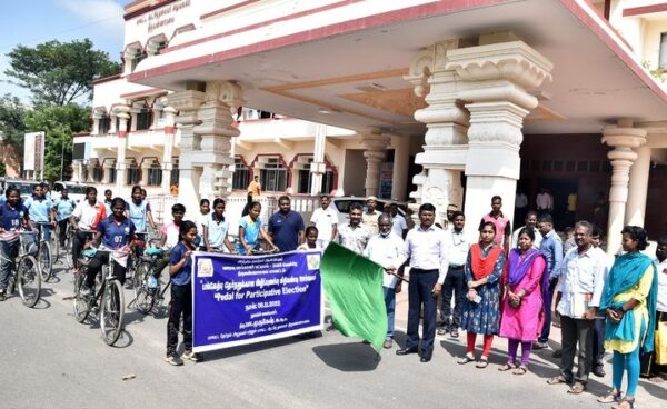 திருவண்ணாமலையில் பங்கேற்பு தேர்தலுக்கான விழிப்புணர்வு மிதிவண்டி ஊர்வலம்!