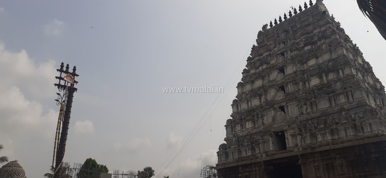 போளூர் அடுத்த தேவிகாபுரத்தில் பங்குனி உத்திர பெருவிழா கொடியேற்றம்!