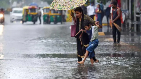 திருவண்ணாமலை, திருப்பத்தூர் மாவட்டங்களில் பள்ளிகளுக்கு மட்டும் இன்று விடுமுறை!