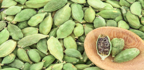 Health benefits we can get by chewing or consuming cardamom or elachi!!