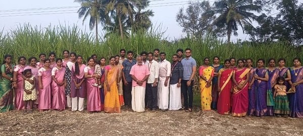 கலசபாக்கம்.காம் / JB Soft System பணியாளர்கள் குழந்தைகளுடன் இணைந்து JB FARM – இல் பொங்கல் விழா கொண்டாட்டம்!